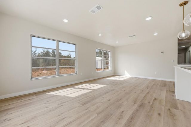 1615 SE 15TH AVENUE, Gainesville, FL 32641