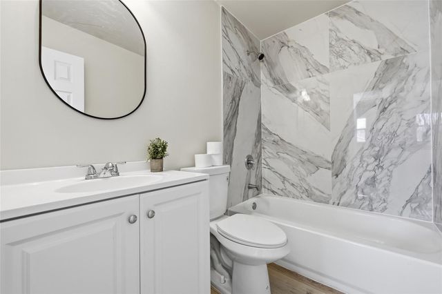 1615 SE 15TH AVENUE, Gainesville, FL 32641