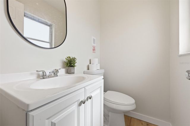 1615 SE 15TH AVENUE, Gainesville, FL 32641