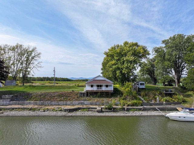 58 Riverview Street, Ferrisburgh, VT 05491