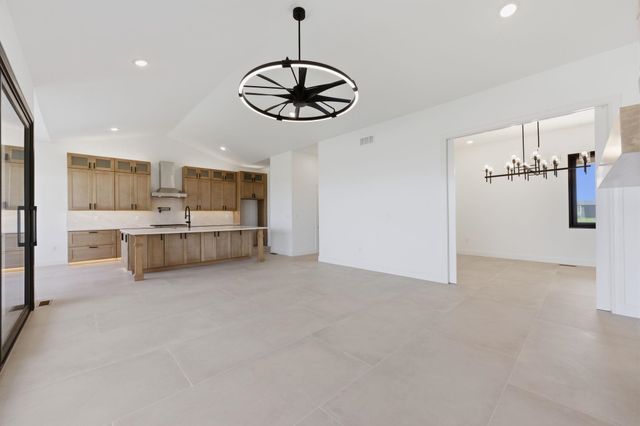 4817 N Bridgewood Ct, Wichita, KS 67226
