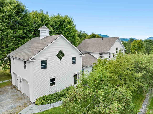 85 Smith Falls Lane, Stowe, VT 05672