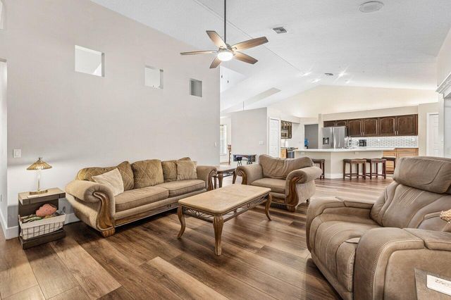 12079 N 70th Pl Place N, The Acreage, FL 33412