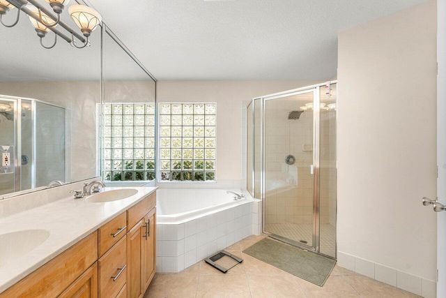 12079 N 70th Pl Place N, The Acreage, FL 33412