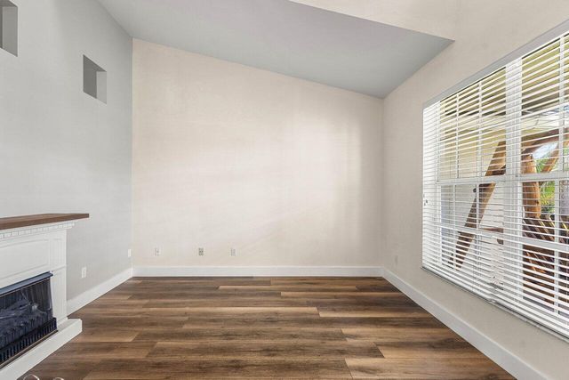 12079 N 70th Pl Place N, The Acreage, FL 33412