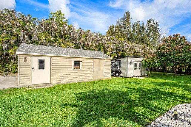 12079 N 70th Pl Place N, The Acreage, FL 33412