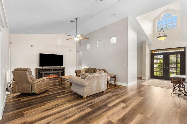 12079 N 70th Pl Place N, The Acreage, FL 33412