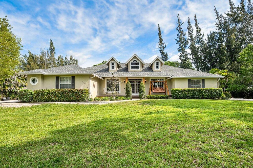 12079 N 70th Pl Place N, The Acreage, FL 33412