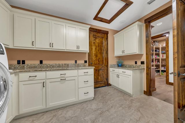1869 Camino Verdera, Lincoln, CA 95648