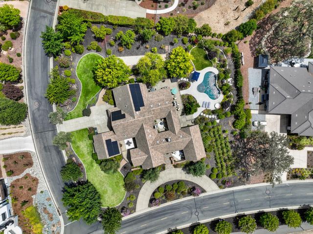 1869 Camino Verdera, Lincoln, CA 95648