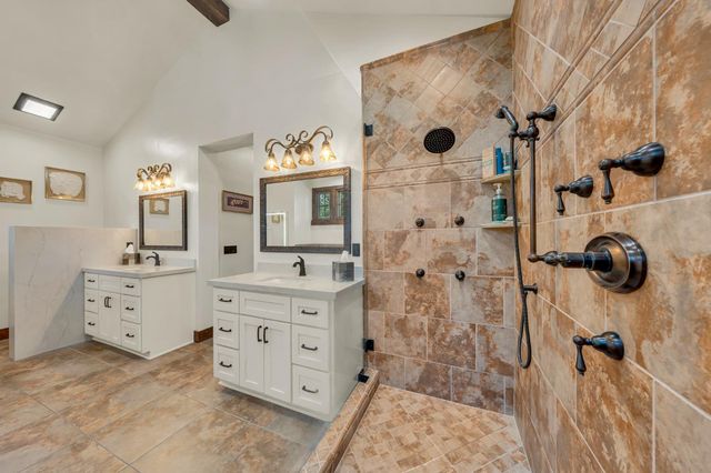 1869 Camino Verdera, Lincoln, CA 95648
