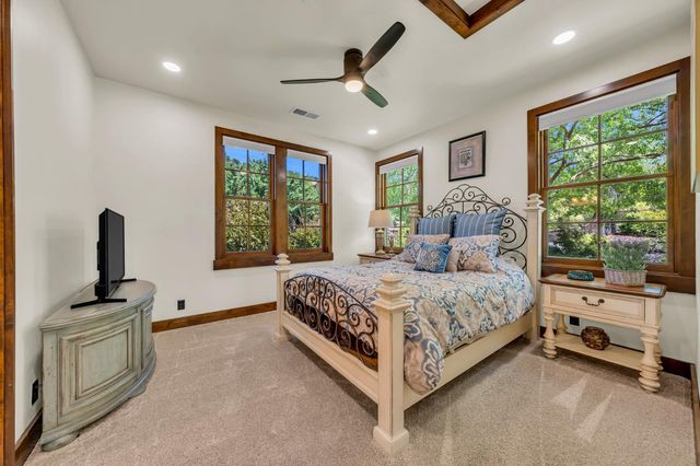 1869 Camino Verdera, Lincoln, CA 95648