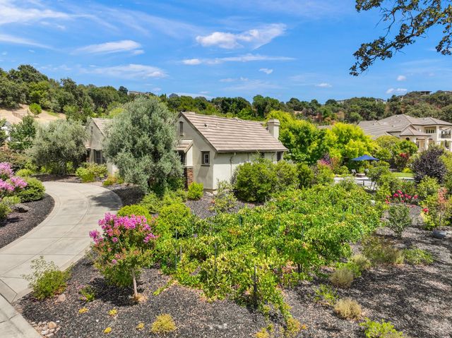 1869 Camino Verdera, Lincoln, CA 95648