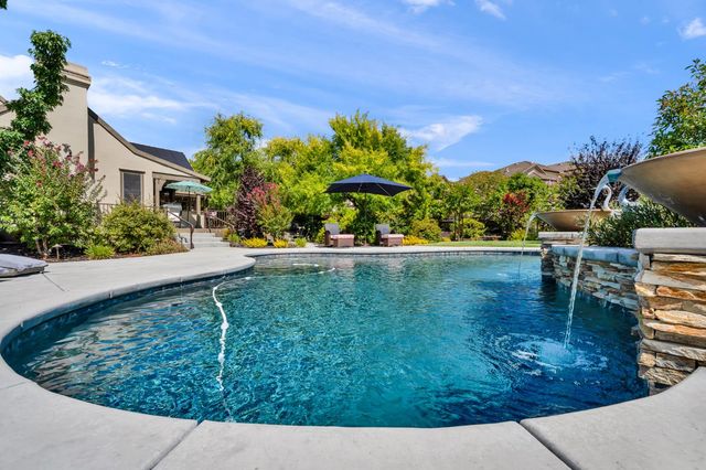 1869 Camino Verdera, Lincoln, CA 95648