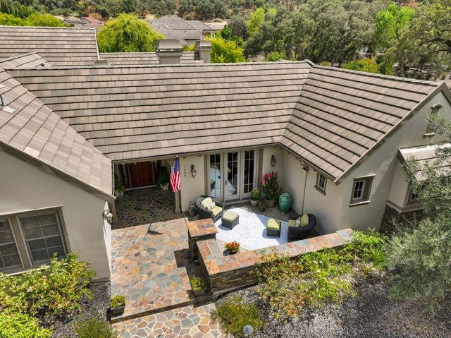 1869 Camino Verdera, Lincoln, CA 95648