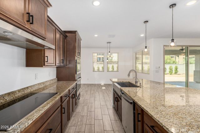 1080 N 153RD Drive, Goodyear, AZ 85338