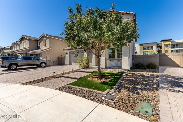 1080 N 153RD Drive, Goodyear, AZ 85338