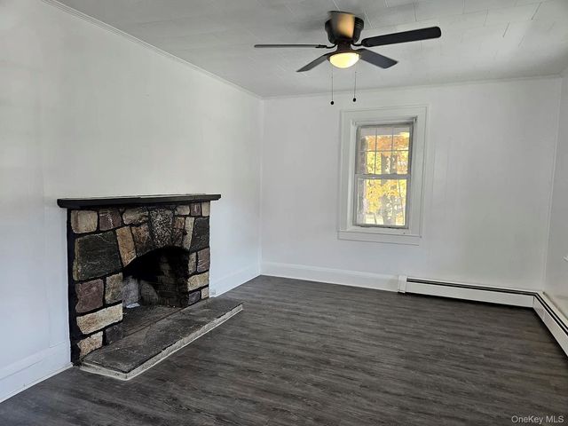 51 Estrada Road, Woodbury, NY 10917