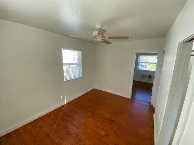 715 2nd Avenue S 2, Lake Worth Beach, FL 33460