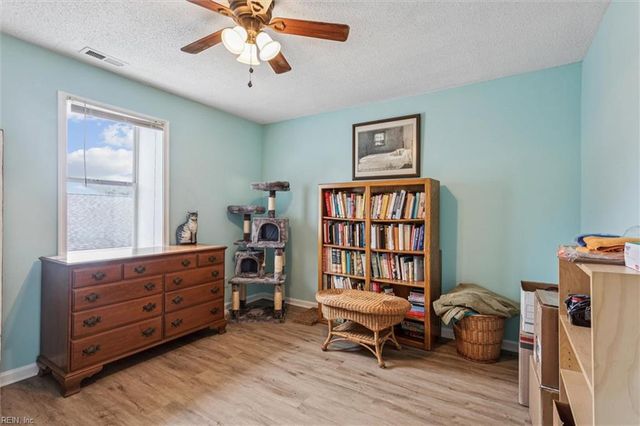 1120 Hillside Ave Apt 3, Norfolk, VA 23503