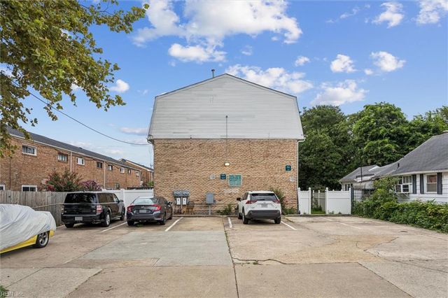 1120 Hillside Ave Apt 3, Norfolk, VA 23503