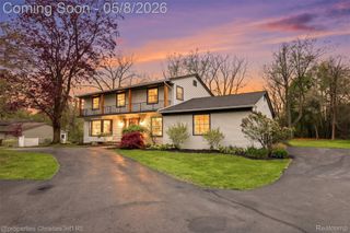 2343 Eastways Road, Bloomfield Hills, MI 48304