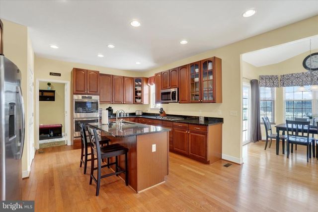 28 HUNT RUN DR, New Freedom, PA 17349