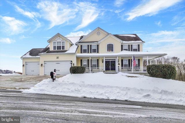 28 HUNT RUN DR, New Freedom, PA 17349