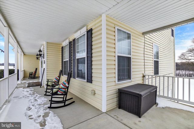 28 HUNT RUN DR, New Freedom, PA 17349