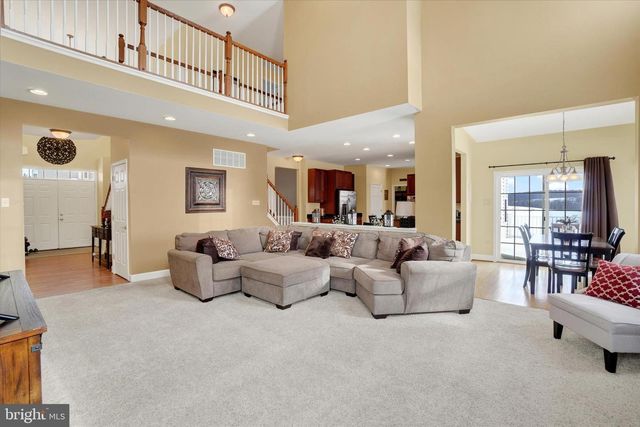 28 HUNT RUN DR, New Freedom, PA 17349