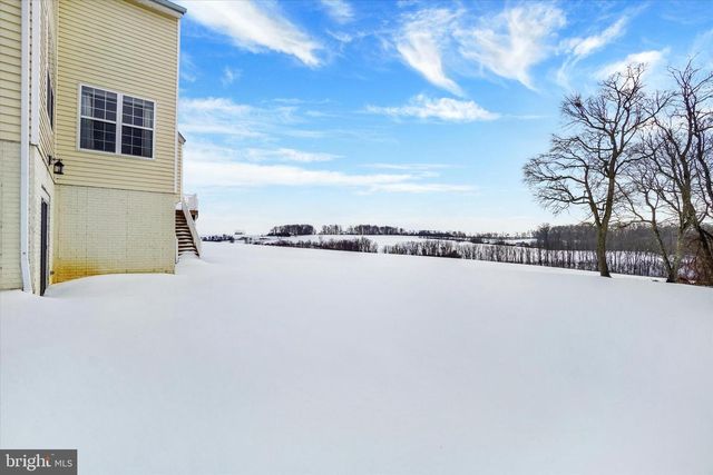 28 HUNT RUN DR, New Freedom, PA 17349