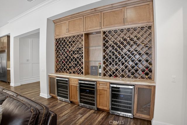 19843 Split Oak, Chatsworth, CA 91311
