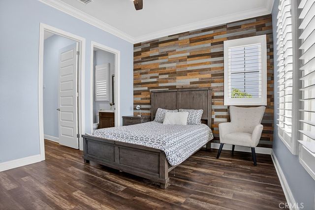 19843 Split Oak, Chatsworth, CA 91311