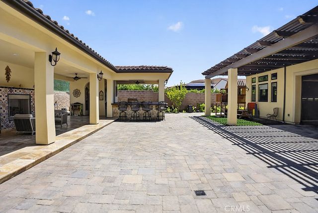 19843 Split Oak, Chatsworth, CA 91311