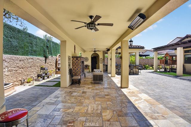 19843 Split Oak, Chatsworth, CA 91311