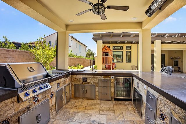 19843 Split Oak, Chatsworth, CA 91311