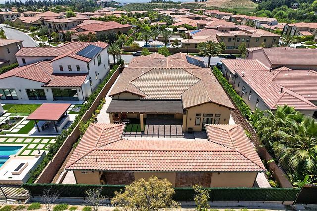 19843 Split Oak, Chatsworth, CA 91311