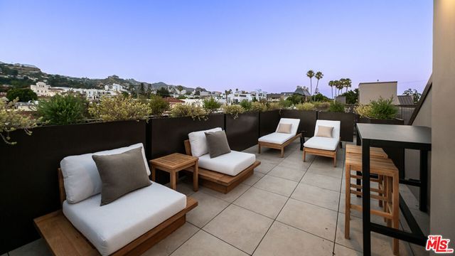 1264 N Harper Avenue PH1, West Hollywood, CA 90046