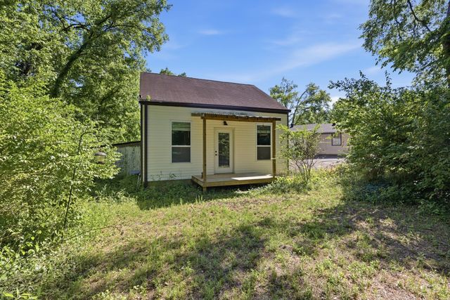 2838 Brunswick Dr, Nashville, TN 37207