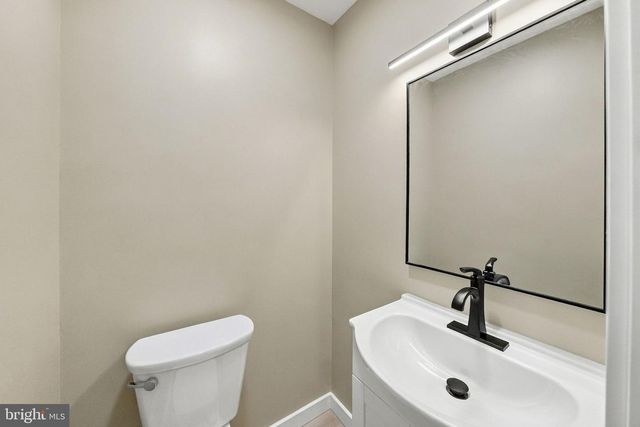 22 FOREST, Ewing, NJ 08628