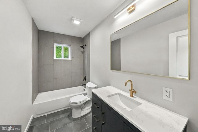 22 FOREST, Ewing, NJ 08628