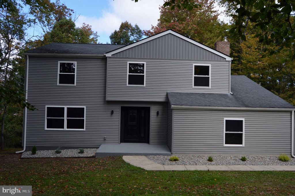 22 FOREST, EWING, NJ 08628 — photo 2