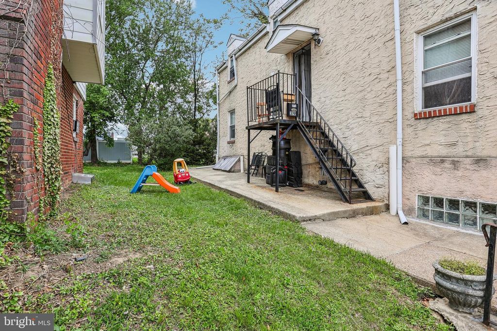 319 MACDADE BLVD, FOLSOM, PA 19033 — photo 5