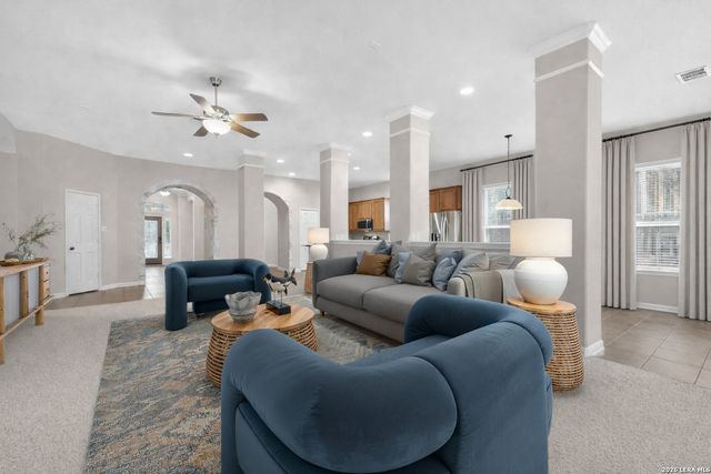 24814 Cloudy, San Antonio, TX 78255