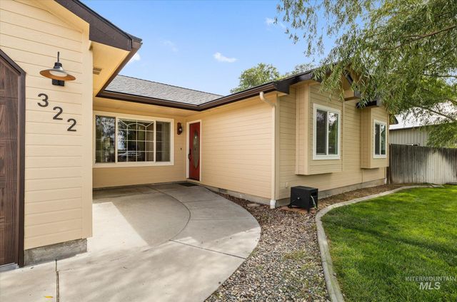 322 Buckskin Ct, Nampa, ID 83687