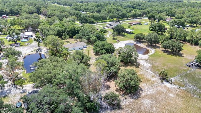 29 LAKE ARROWHEAD DRIVE, Winter Haven, FL 33880