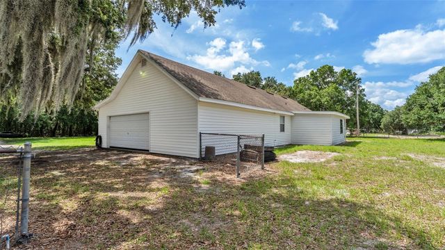 29 LAKE ARROWHEAD DRIVE, Winter Haven, FL 33880
