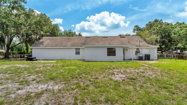 29 LAKE ARROWHEAD DRIVE, Winter Haven, FL 33880