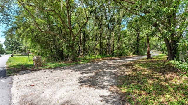 29 LAKE ARROWHEAD DRIVE, Winter Haven, FL 33880