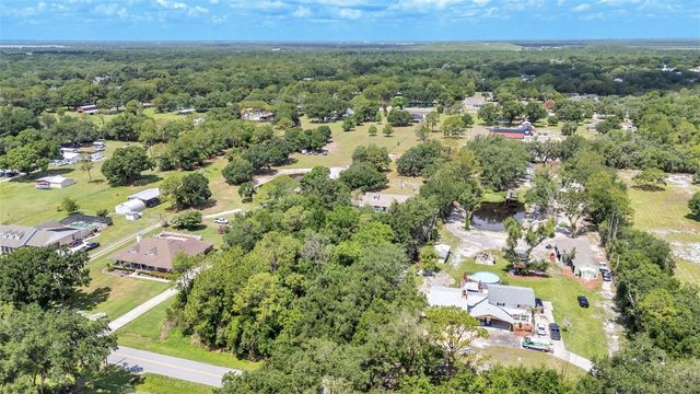 29 LAKE ARROWHEAD DRIVE, Winter Haven, FL 33880